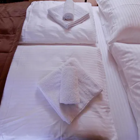 Majna Hotel 3*