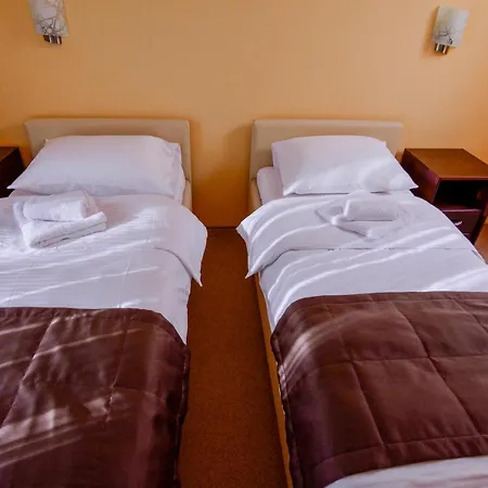 Majna Hotel